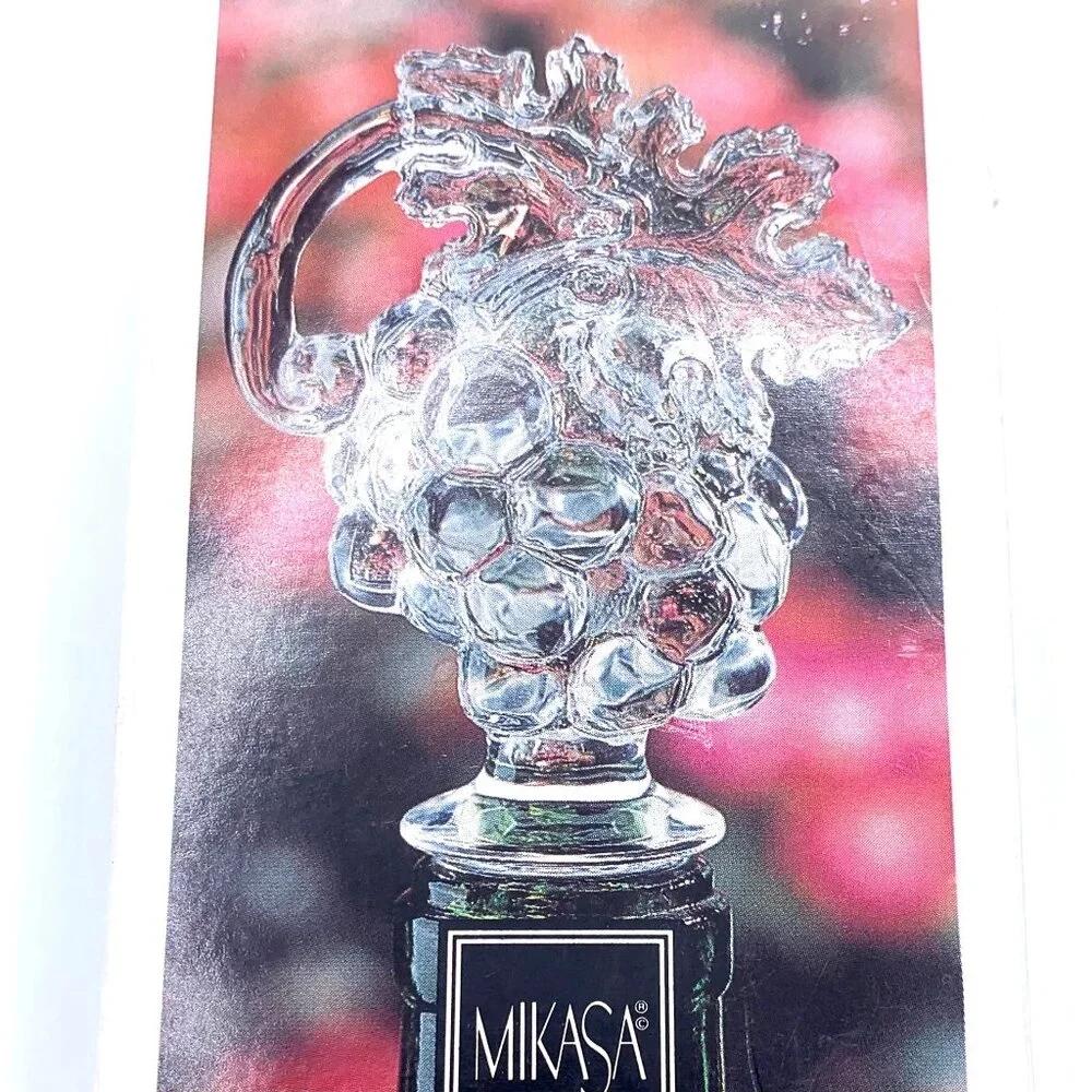 Mikasa Bottle Stopper Lead Crystal Grape Cluster Fruit Collection NEW Gift
